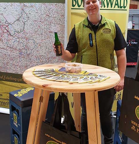 Messe-Stand-Sonnenhof-mit-Biker-Betten